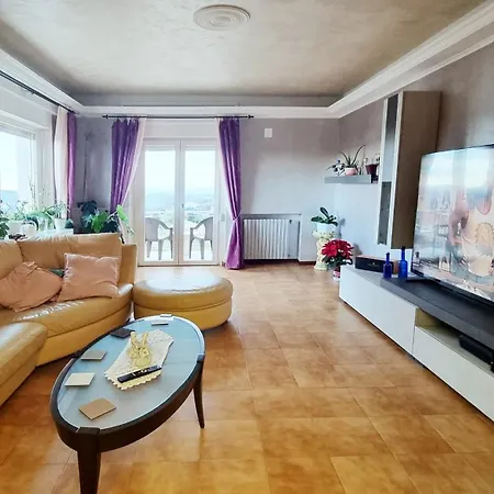 Bellavista-spa Jacuzzi Sauna Pool Bozza