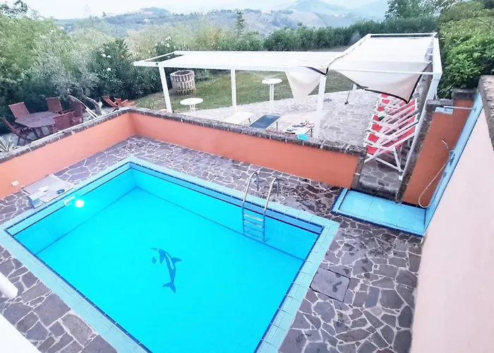 Bellavista-spa Jacuzzi Sauna Pool アパート Bozza